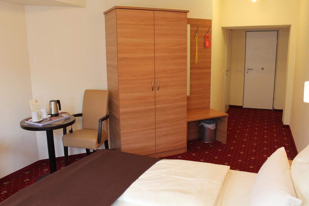 Hotel Harburger Hof Хамбург Екстериор снимка